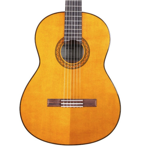 Yamaha C70 Classical Guitar